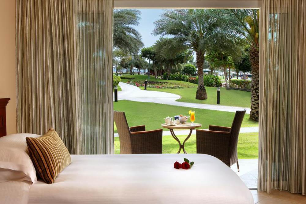 Unudulmaz Balayı INTERCONTINENTAL FUJAIRAH RESORT4*