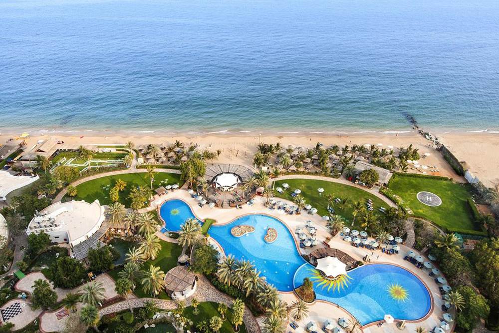 Dubay Fujeyrah Le Meridien Al Aqah Beach Resort 5* Balayına gözəl istirahət....