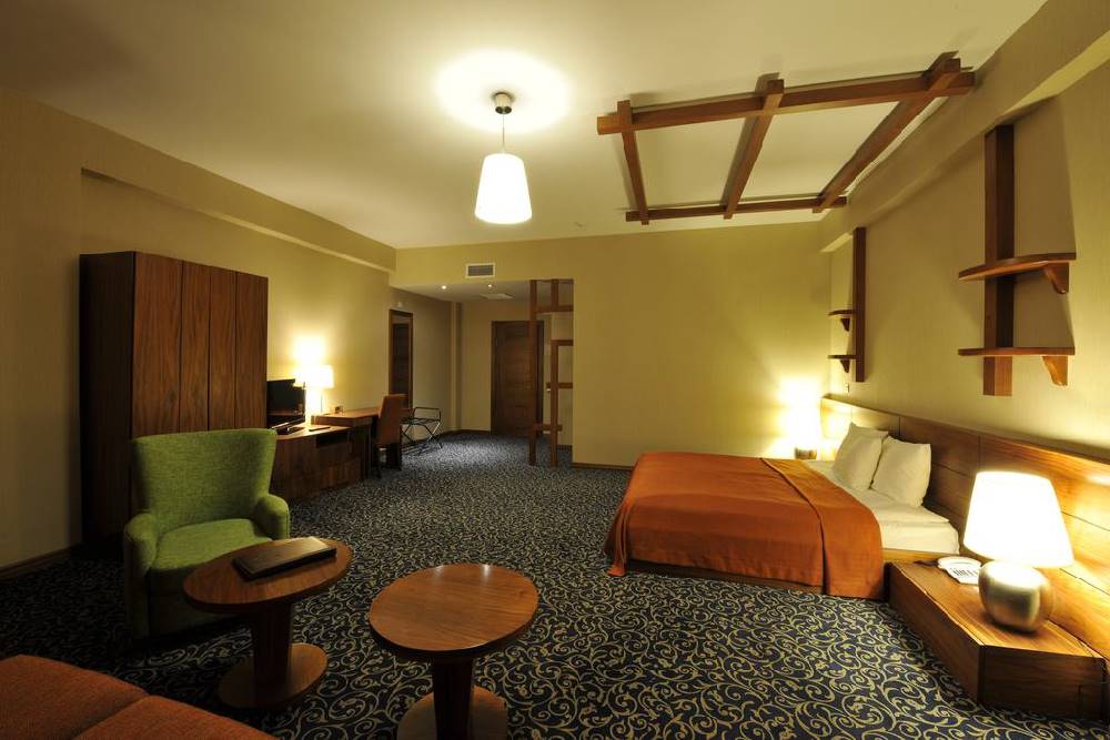 El Resort Hotel - Qax...