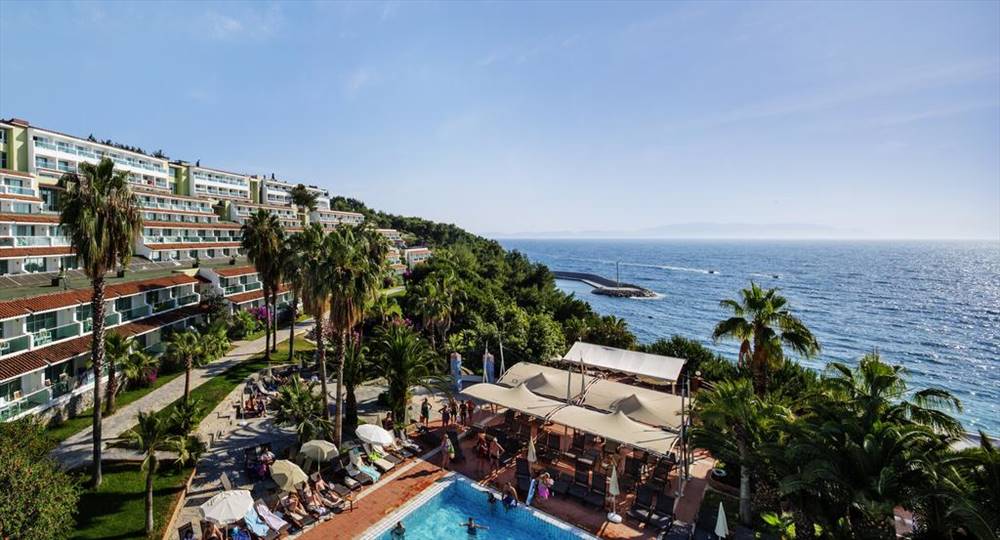 Pine Bay Holiday Resort 5* - Kuşadası