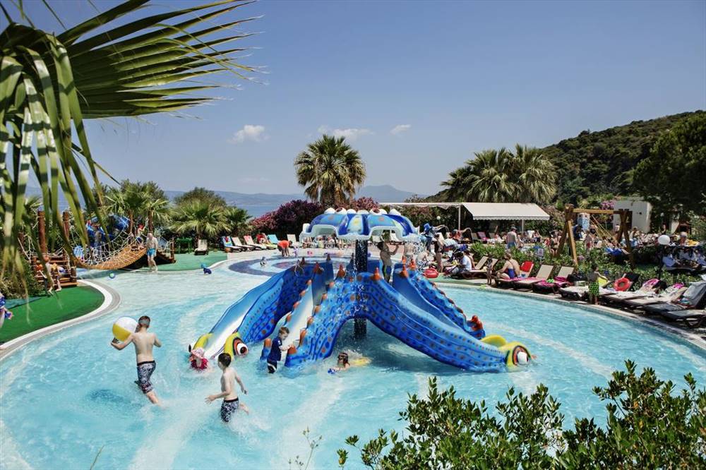 Pine Bay Holiday Resort 5* - Kuşadası