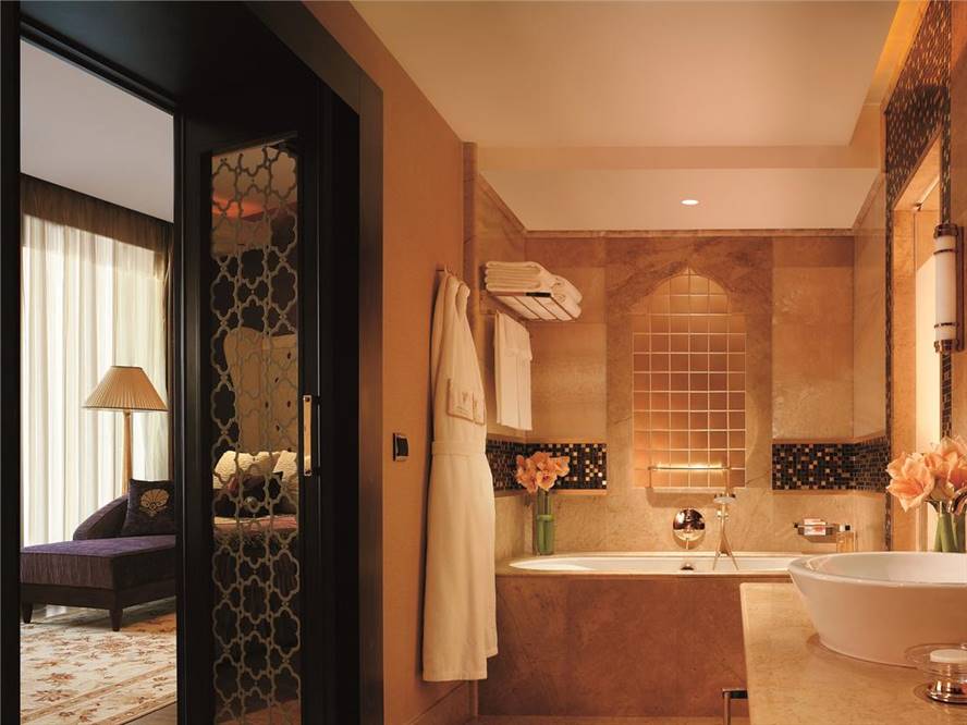 Təmtəraqlı otel - saray Titanic Mardan Palace 5* möhtəşəm renovasiyadan sonra qayıdır! Antalya
