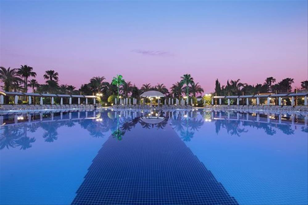  Antalyanın gözəl bölgəsi  Alanya  Saphir  Resort  & SPA Hotel 5*