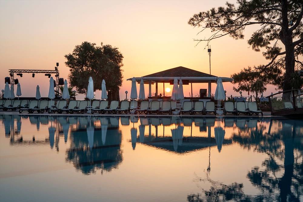 Crystal Aura Beach Resort & SPA 5* - Antalya (Kemer)