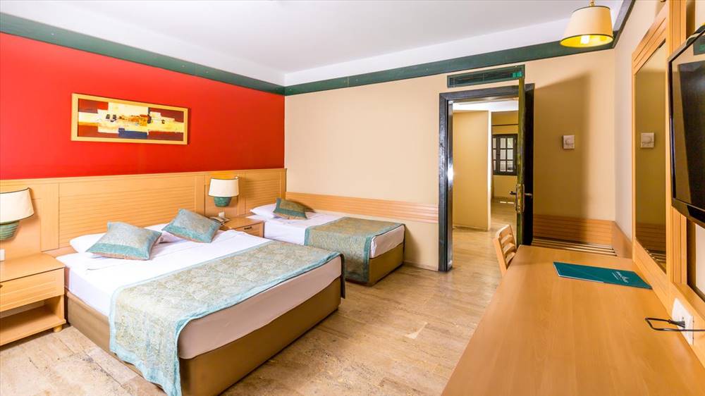 Grand Yazıcı Club Marmaris Palace 5*