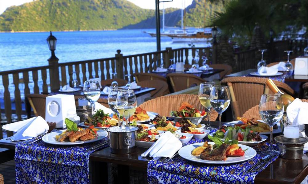 Cənnət adası Marmaris LABRANDA HOTELS MARES MARMARIS 5* 