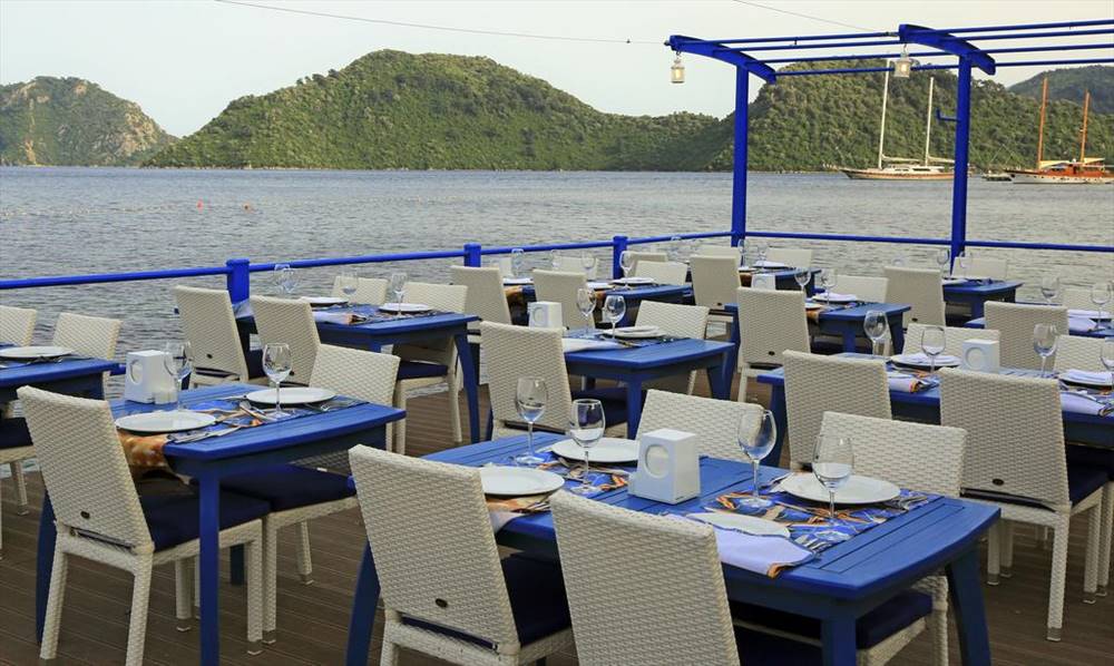 Cənnət adası Marmaris LABRANDA HOTELS MARES MARMARIS 5* 