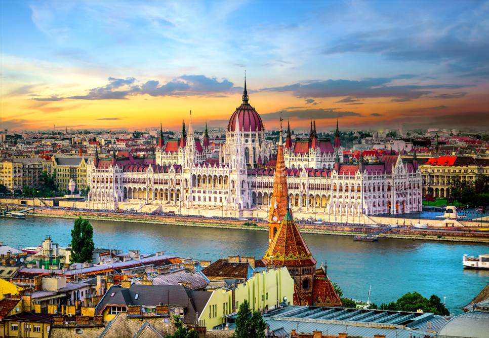Avropanın 3 şəhəri bir arada: Budapeşt  Vyana  Praqa  6 gecə 7 gün...